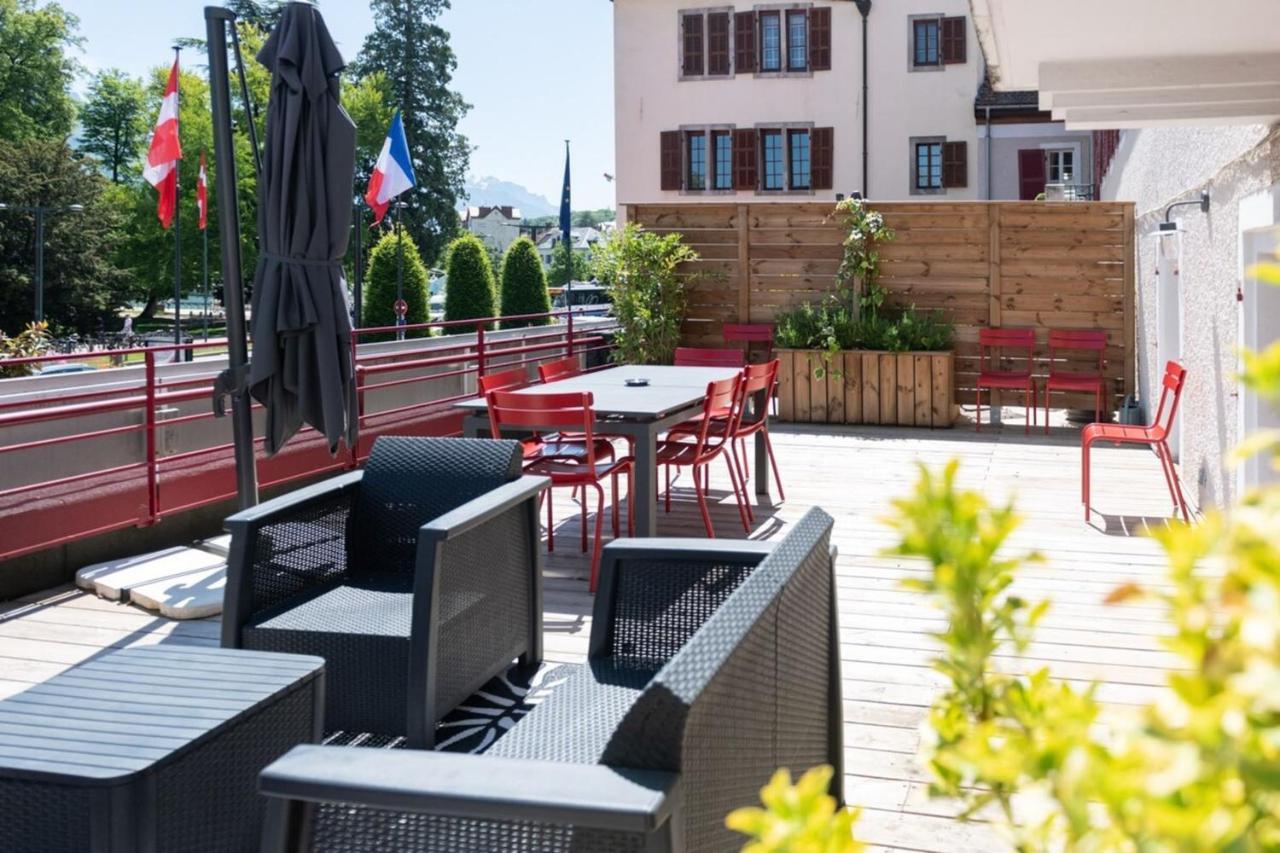 Oural Annecy Rent Lodge Bagian luar foto
