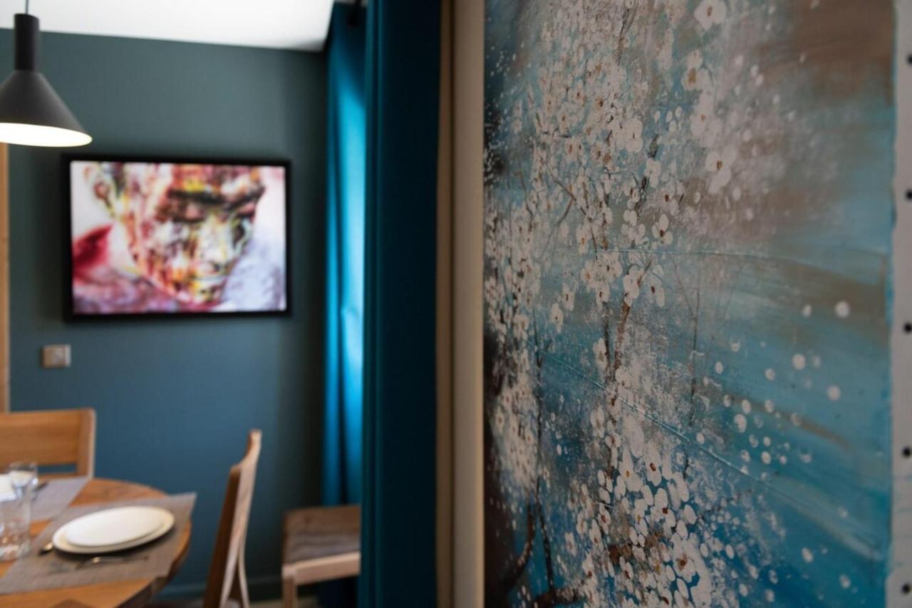 Oural Annecy Rent Lodge Bagian luar foto