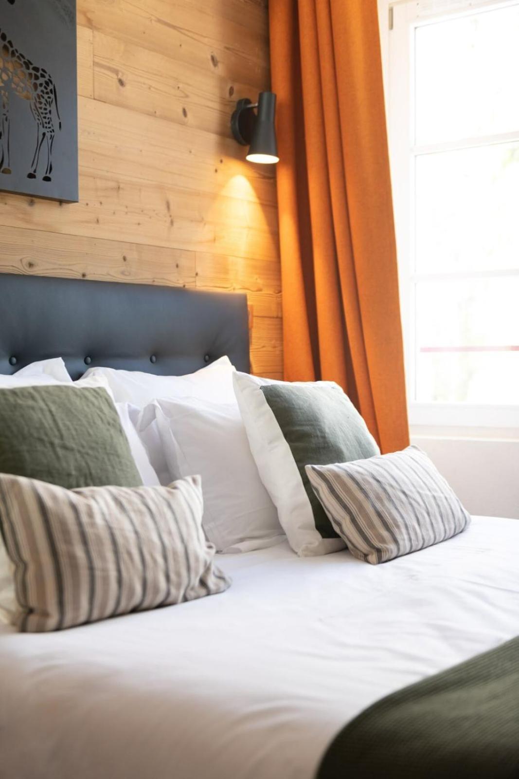 Oural Annecy Rent Lodge Bagian luar foto