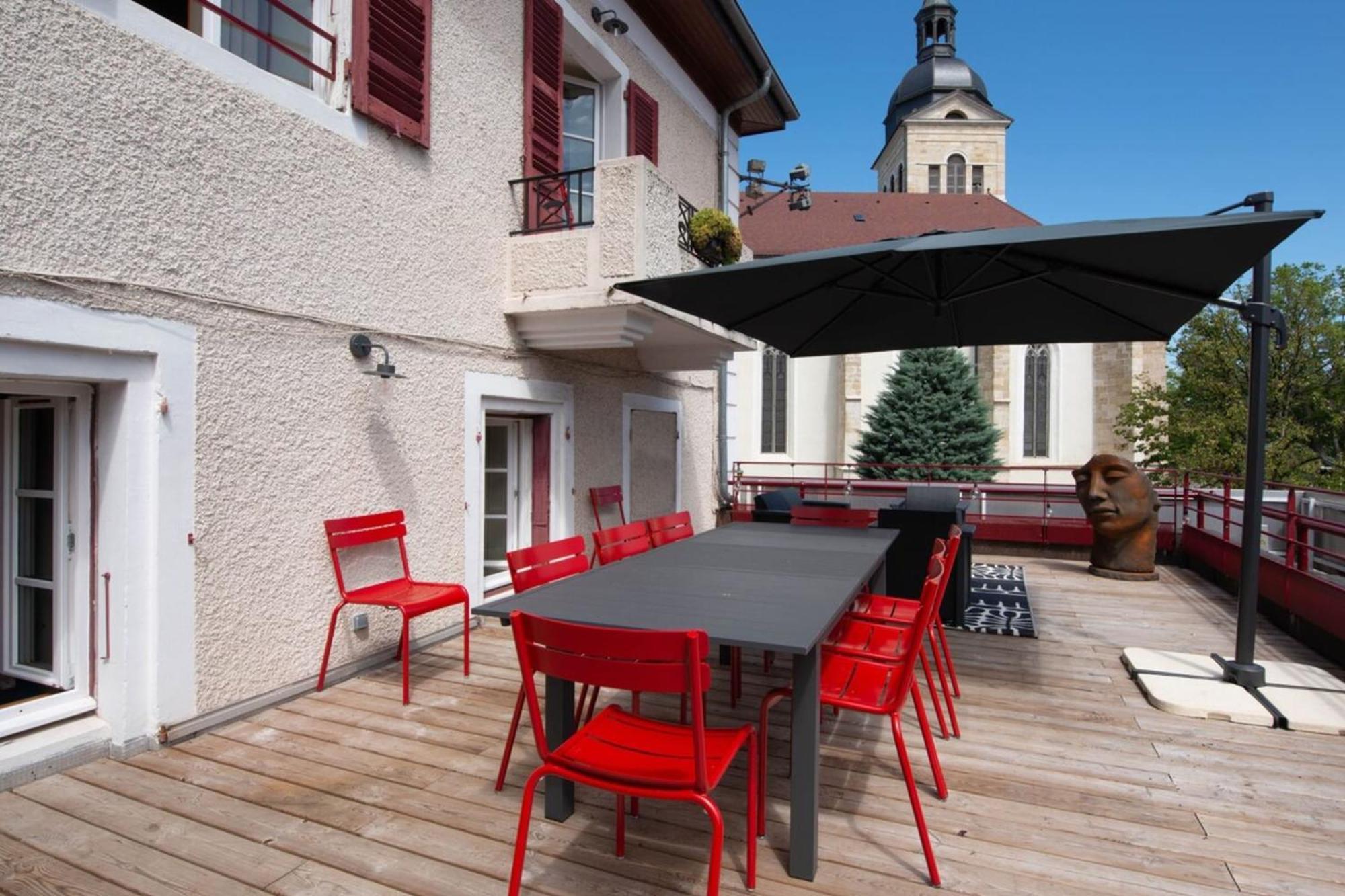 Oural Annecy Rent Lodge Bagian luar foto